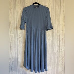 Elegant Blue Midi Dress